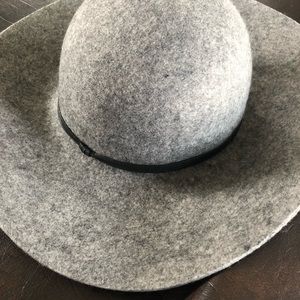 Grey sunhat